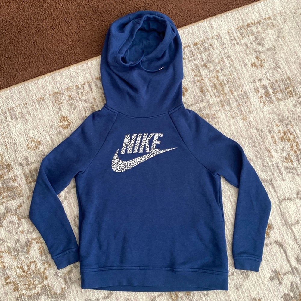 Nike Sweater
